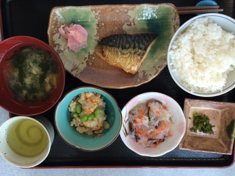 今日のお昼ご飯