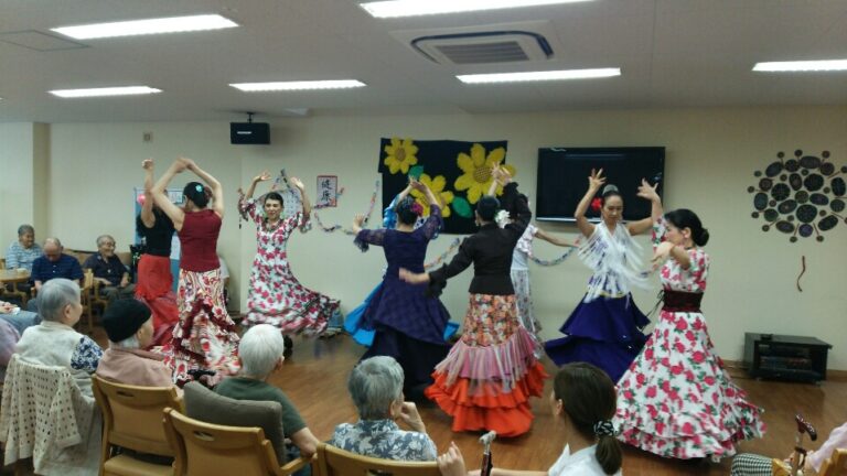 フラメンコは情熱の国スペインの踊り