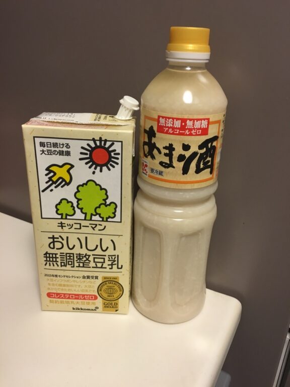 甘酒の豆乳割り