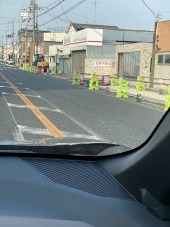 運転しながらニヤニヤ